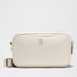 Lululemon Camera Bag 2L
